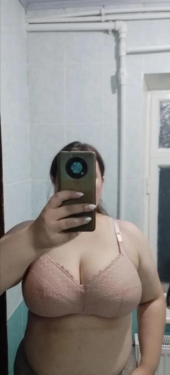 sexy busty bbw