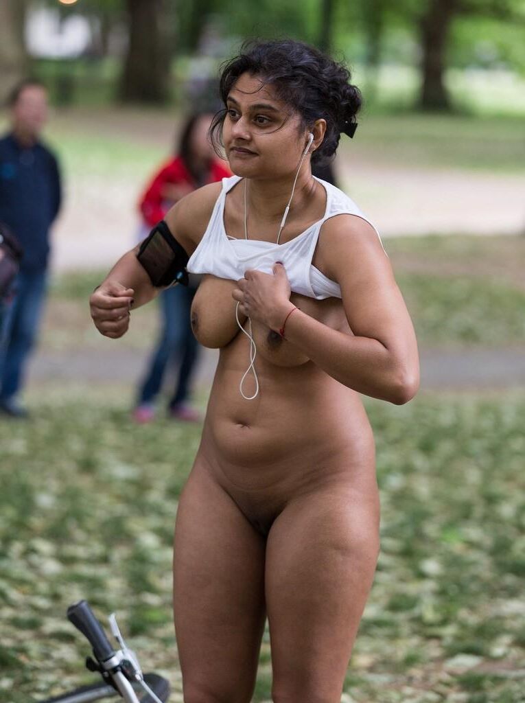 LadyGodva Meenal Jain Kyran Mahay WNBR 醜いインド人美女