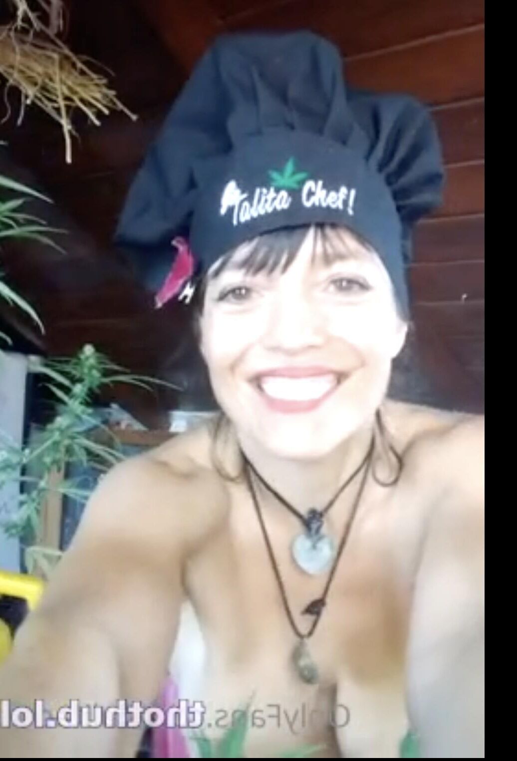 TALITA CHEF TITTY TEASE FÜR OKTOBER