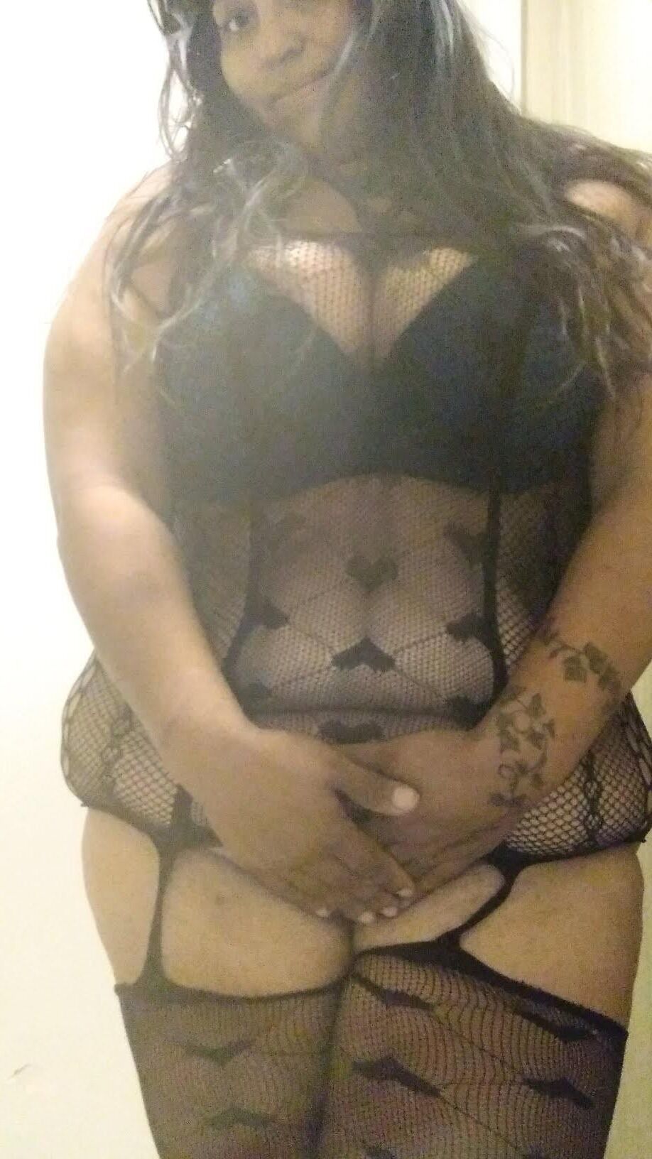 Mestiço hispânico, BBW, peitos grandes, mulher