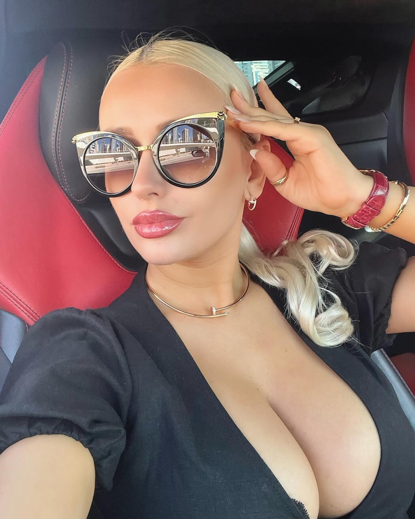 Romeno MILF Bimbo Puta Daiana F