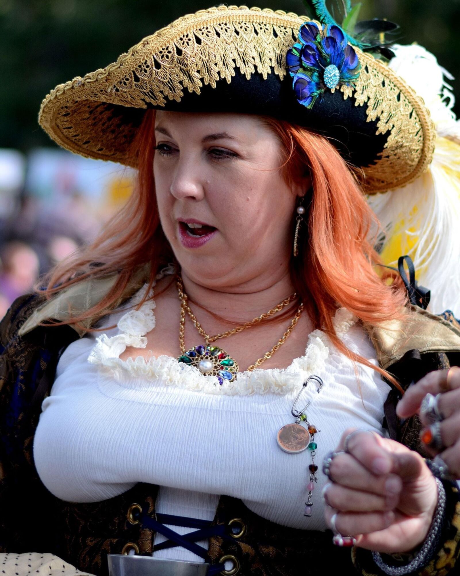 セクシーなぽっちゃり女性 (Ren Fair Beauties BBW)