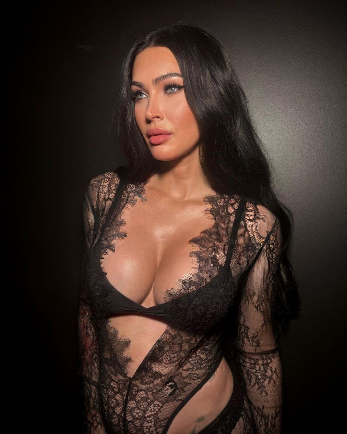 Megan Fox Glammed Up for GQ Men Of The Year