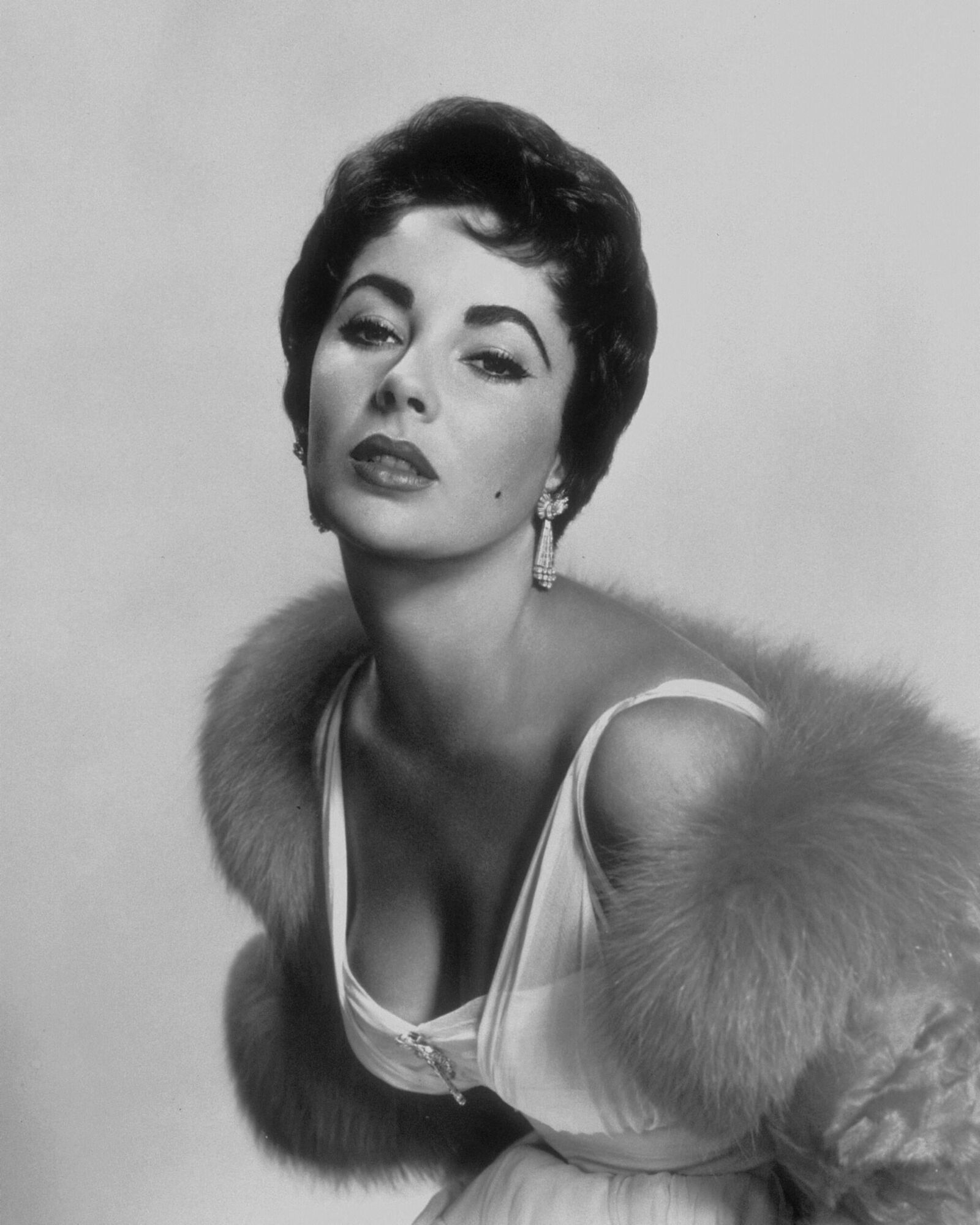 Seins Elizabeth Taylor