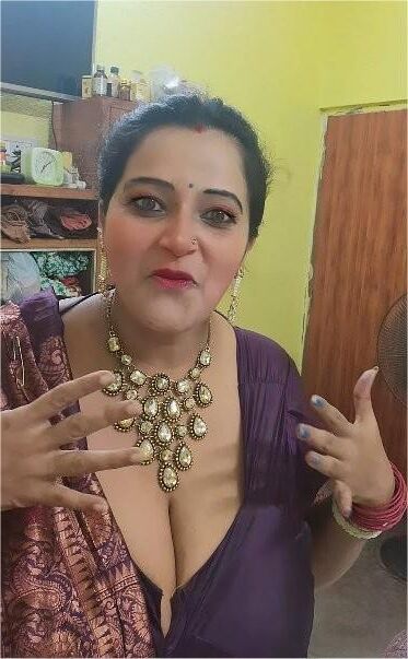 Indian huge boobs