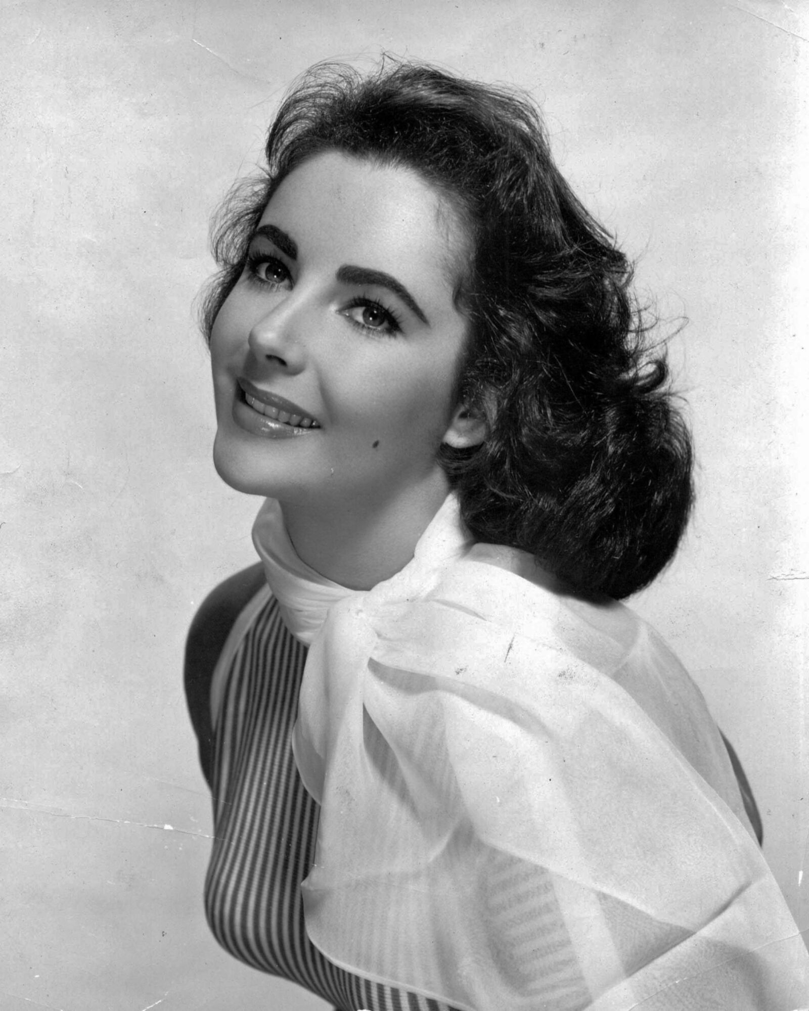 Seins Elizabeth Taylor