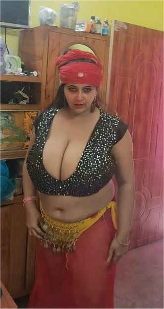 India enormes tetas