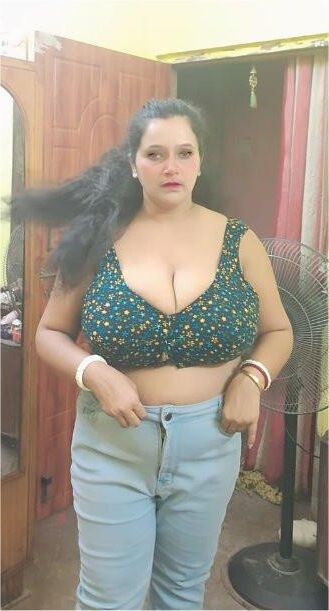 Indian huge boobs