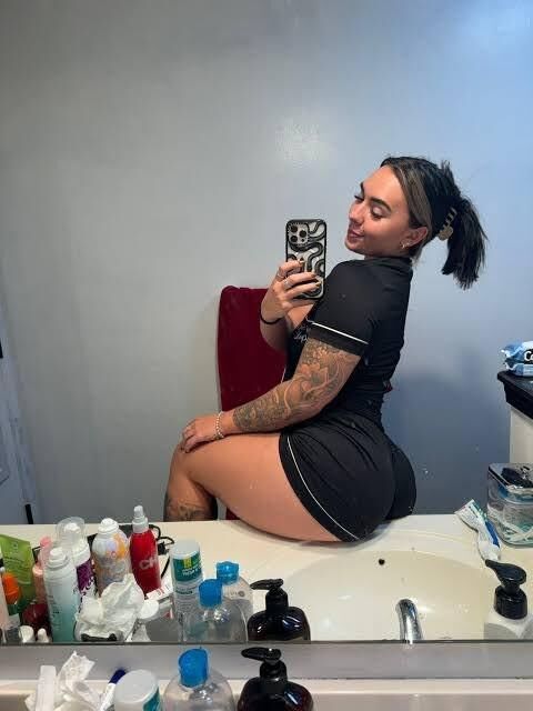 Nancy Big Ass Curvy Beauty Brunette Girl Mixed Hot Shots