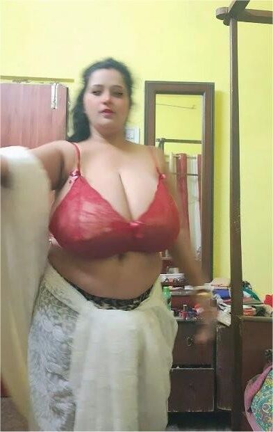 India enormes tetas