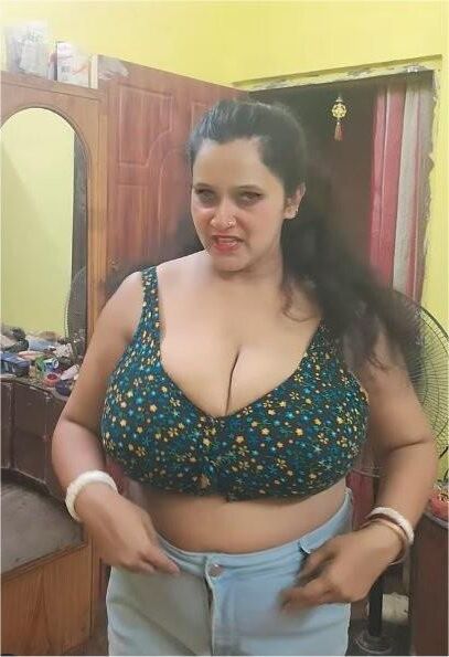 Indian huge boobs