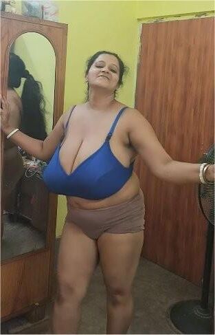 Indian huge boobs 