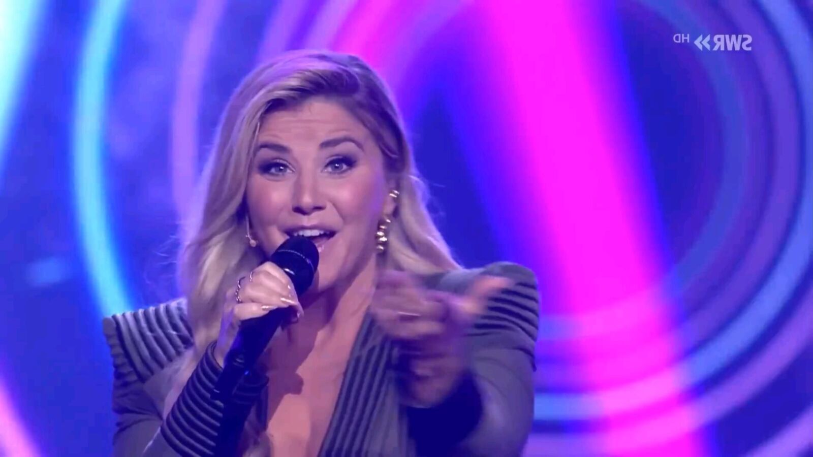 Die Beatrice Egli Fick et Wichs Show