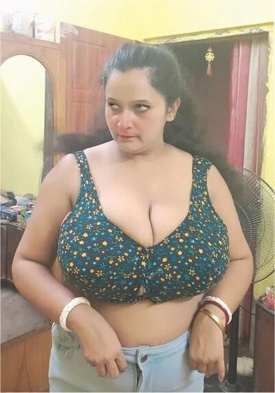 Indian huge boobs