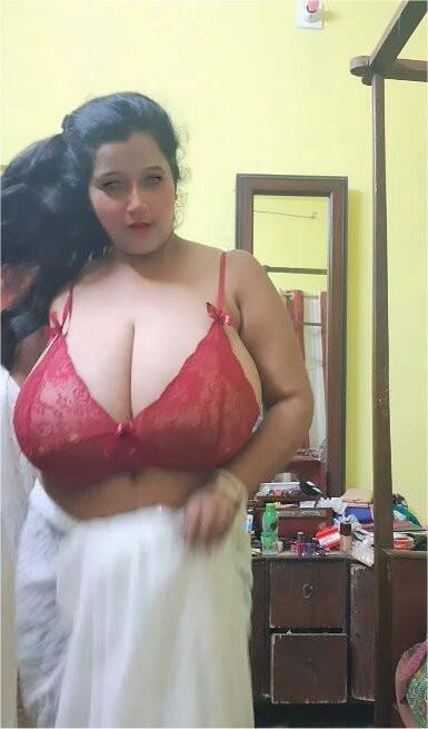 India enormes tetas