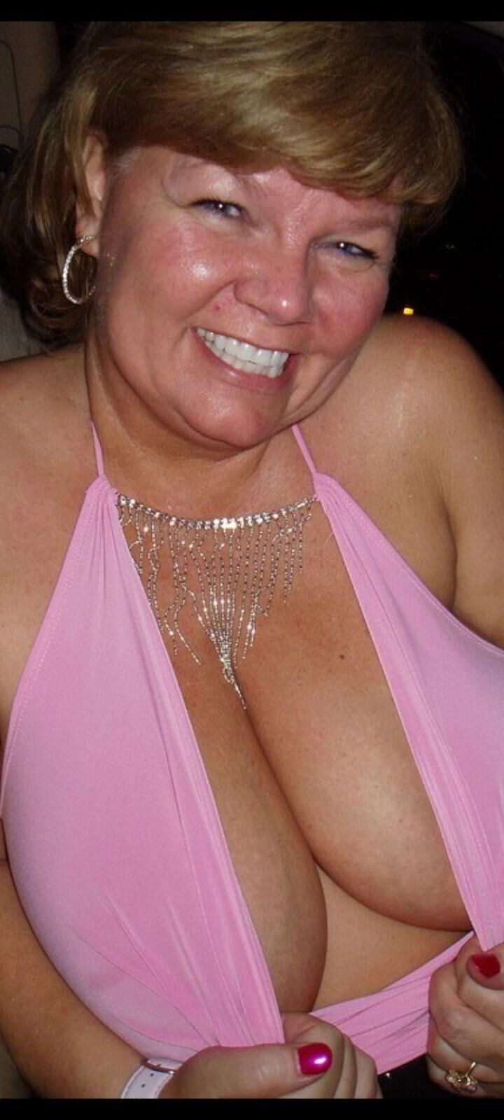 Milf Nancy