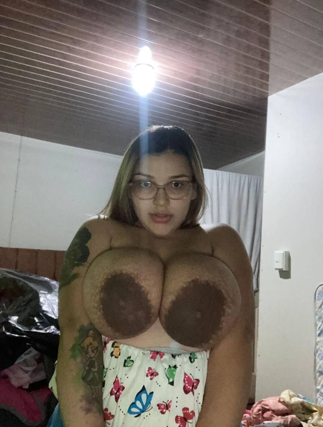 Maminha grande exposta webslut Melany tencio