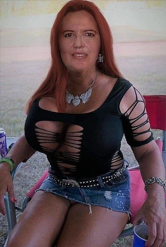 Die Big Tits MILF Collection Vol.