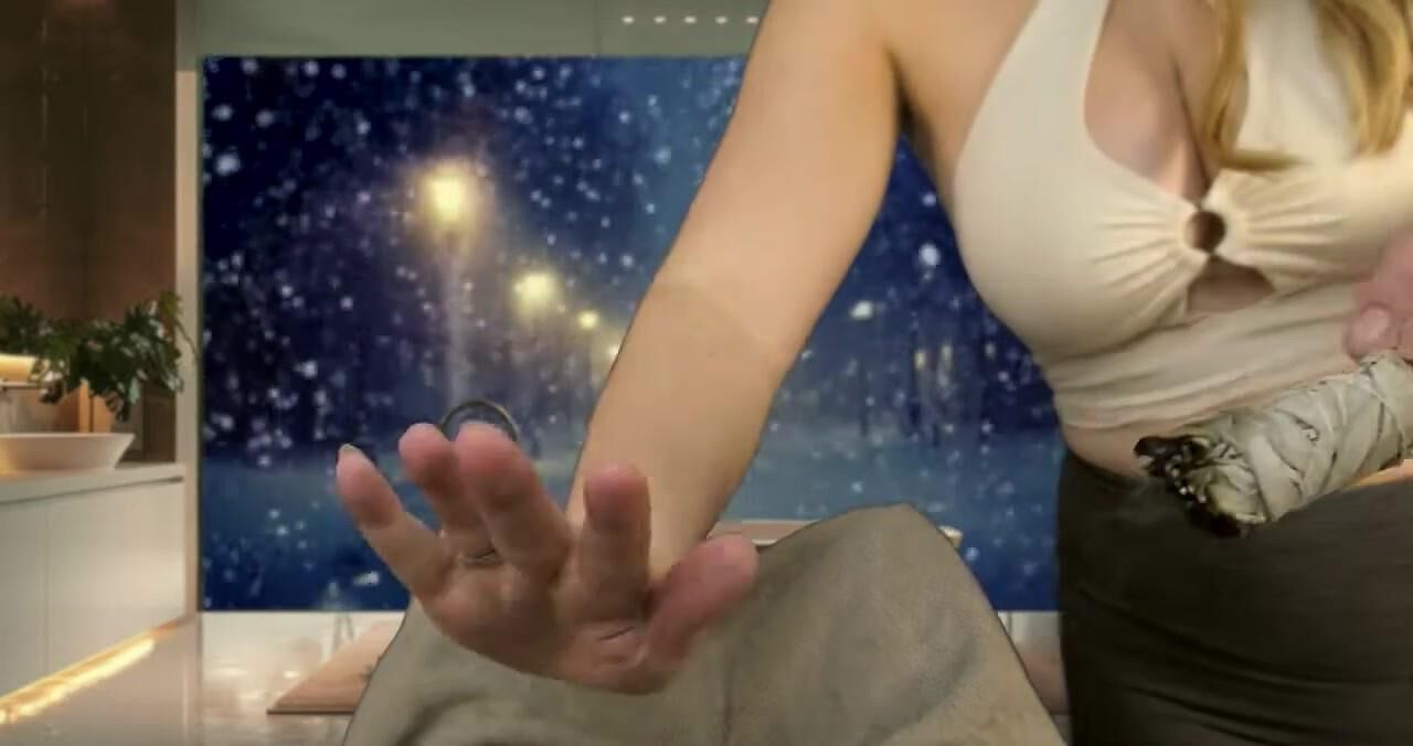 Murmures écossais ASMR POV Massage "Baby Bump"