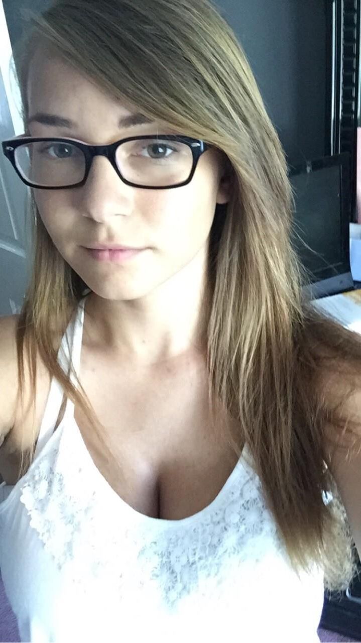 Cute Girl In Glasses Super Boobs