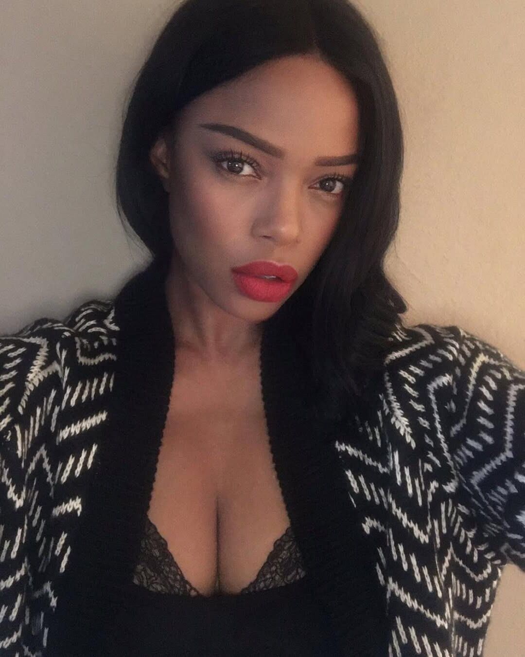 Jill Marie Jones