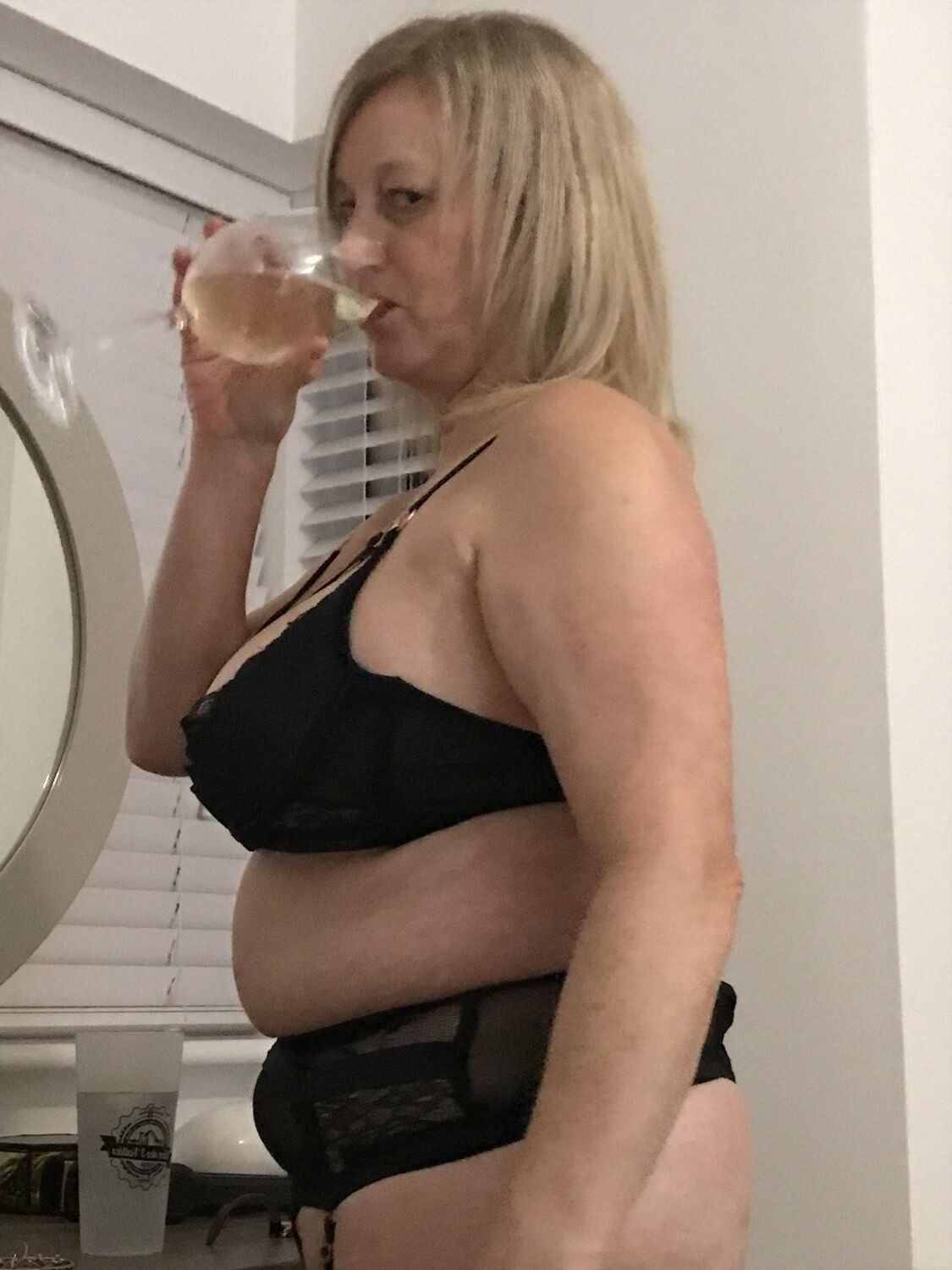 Claire Mature UK Slut Wife