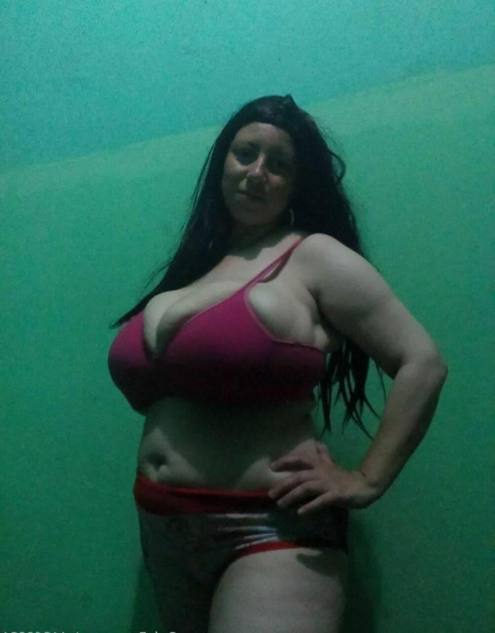 BBW árabe con tetas gigantes