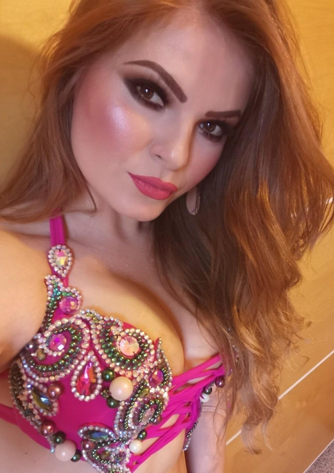 Deliciosa bailarina del vientre seductora sexy