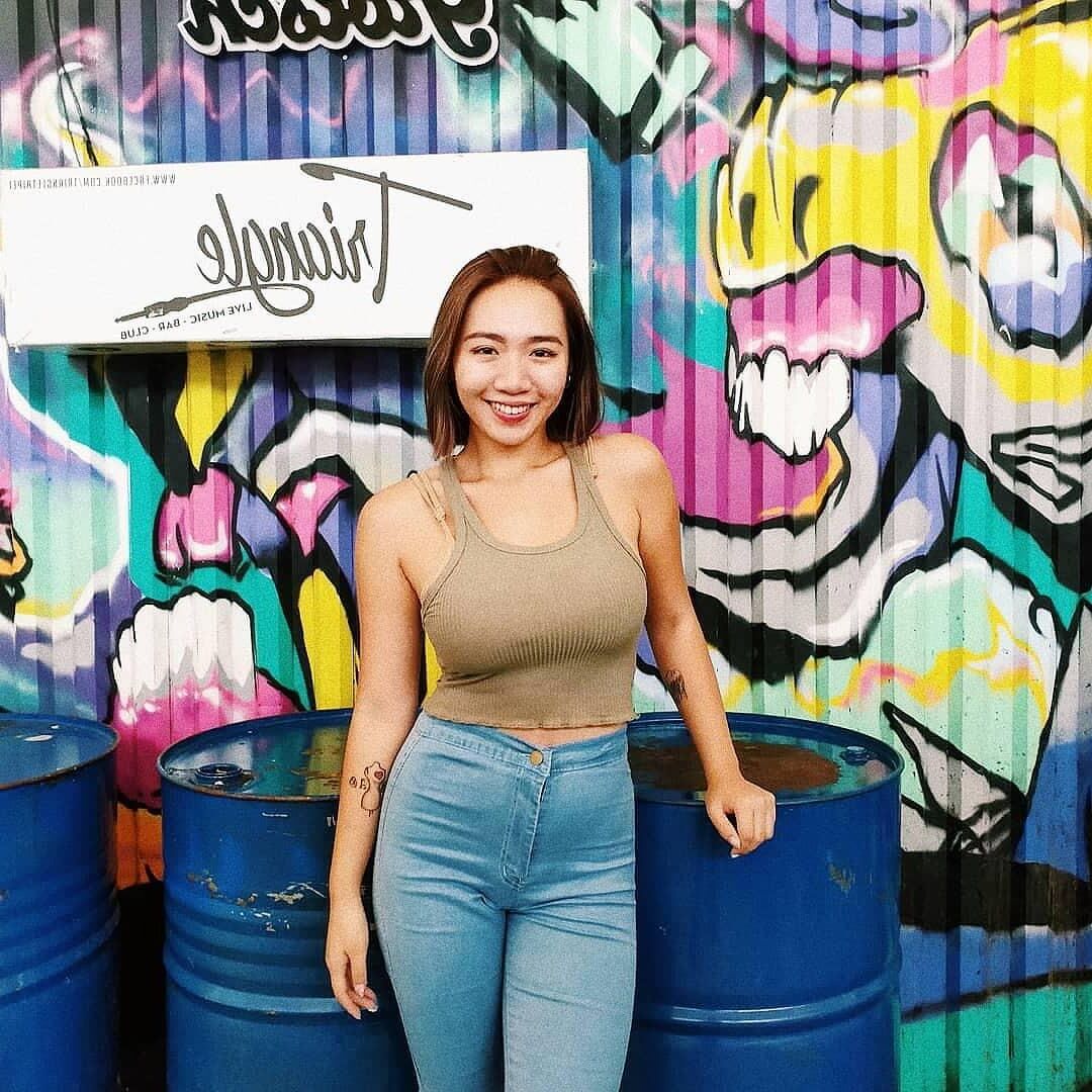 @christieheha thicc Milf taiwanês do IG