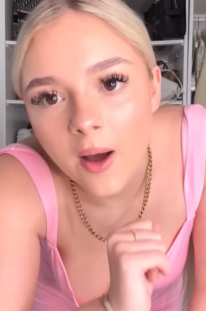 Sexy große Titten Brooke YouTuber