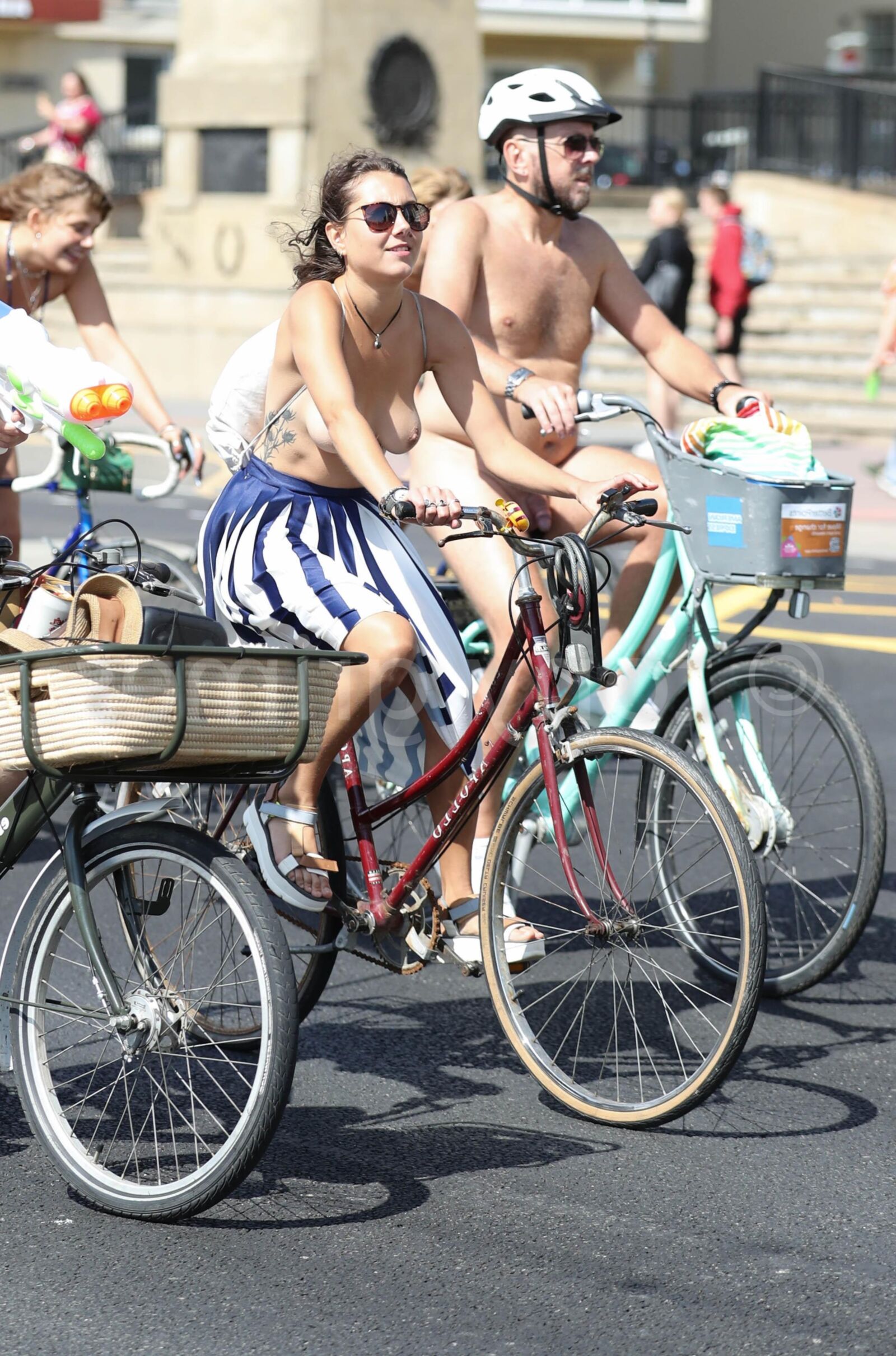 Vélo nue Vol.