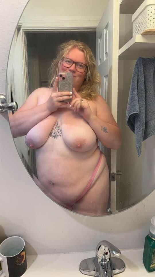 Carrie BBW