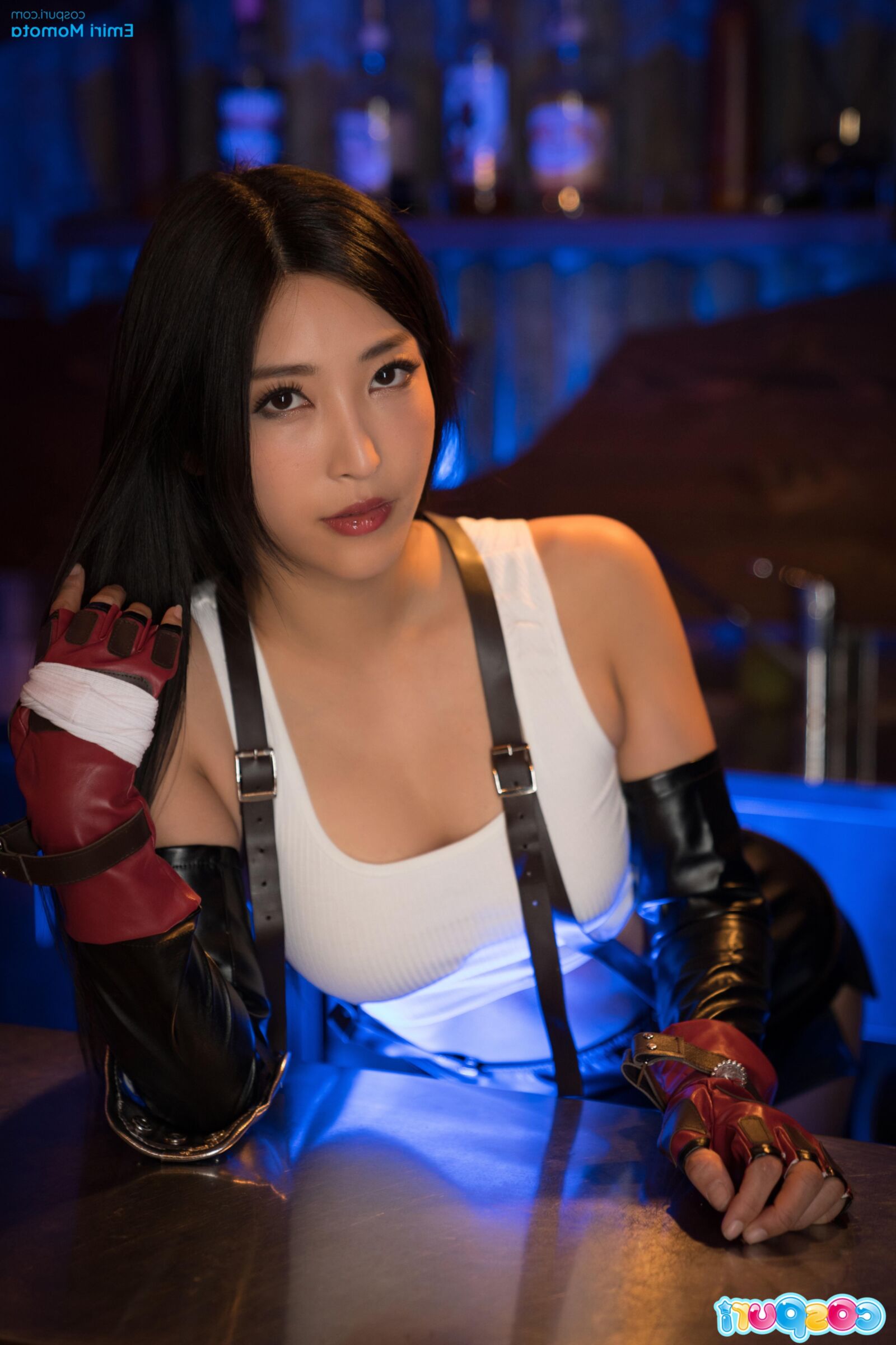 Emiri Momota Cosplay Tifa (Final Fantasy VII)