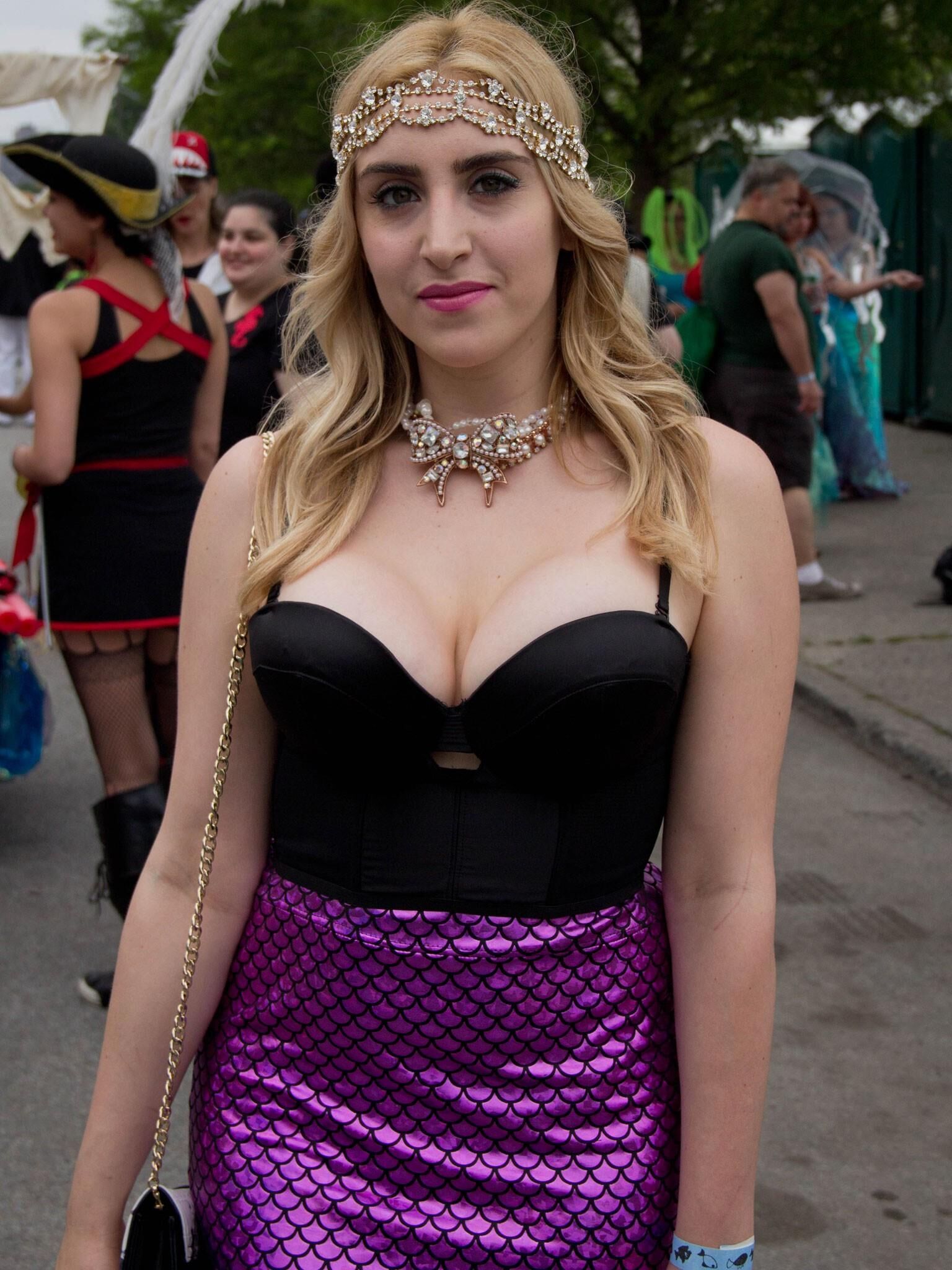 Mujeres gorditas sexys (chica sexy en el desfile BBW)