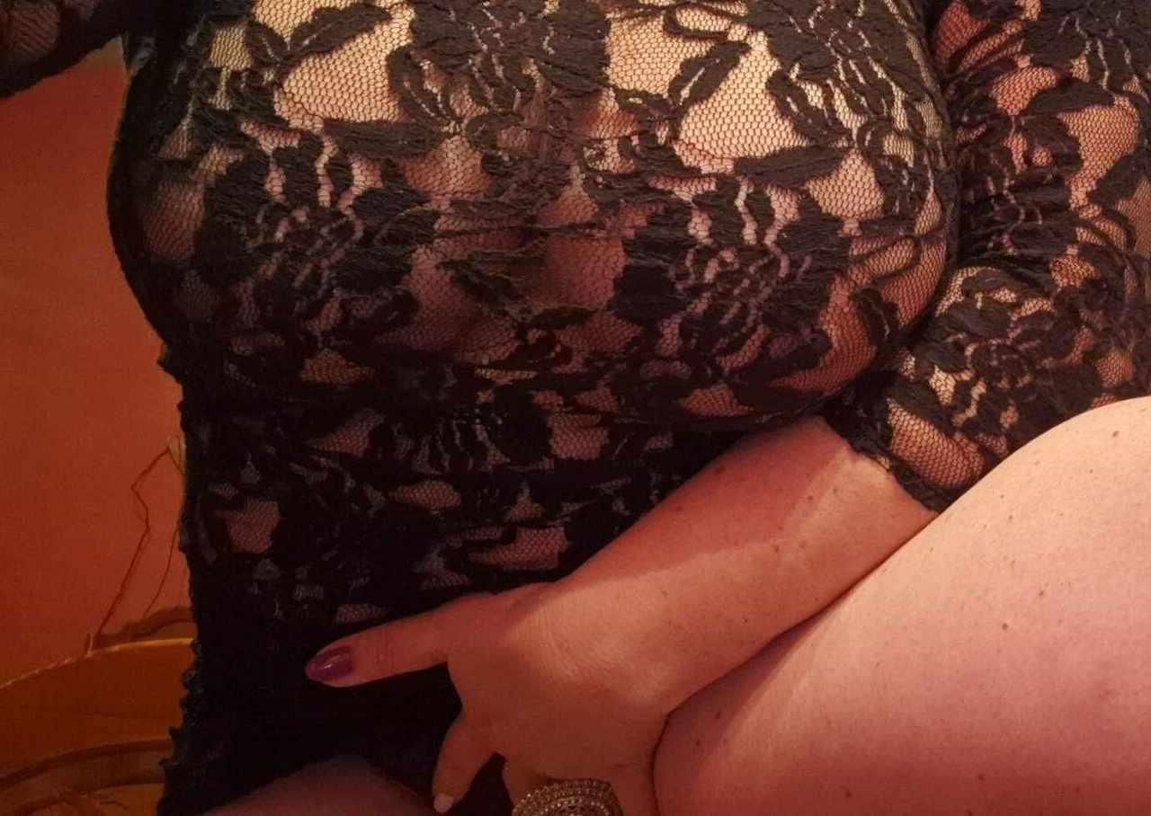 Yo Busty BBW MILF