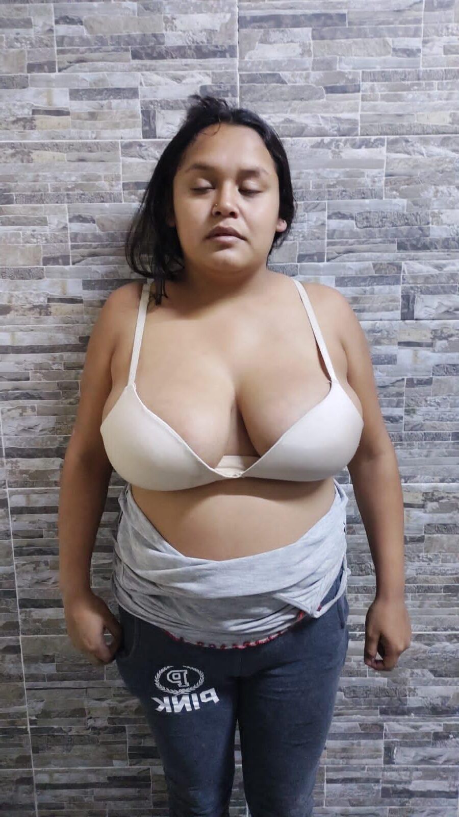 Topless mexicano (tetas grandes)