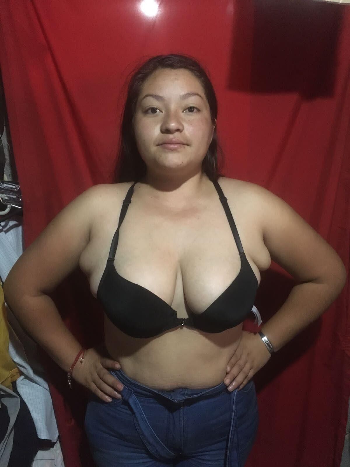 Topless mexicano (tetas grandes)