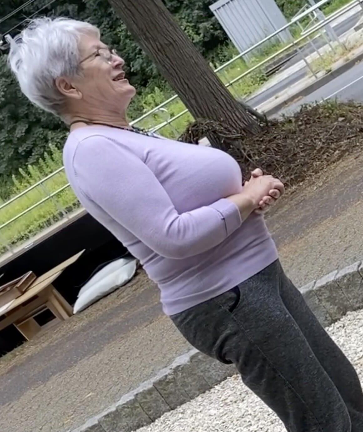 Sexy Busty Polish Grany