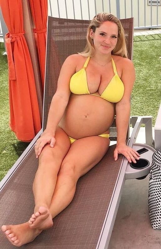 Hotness Preggo