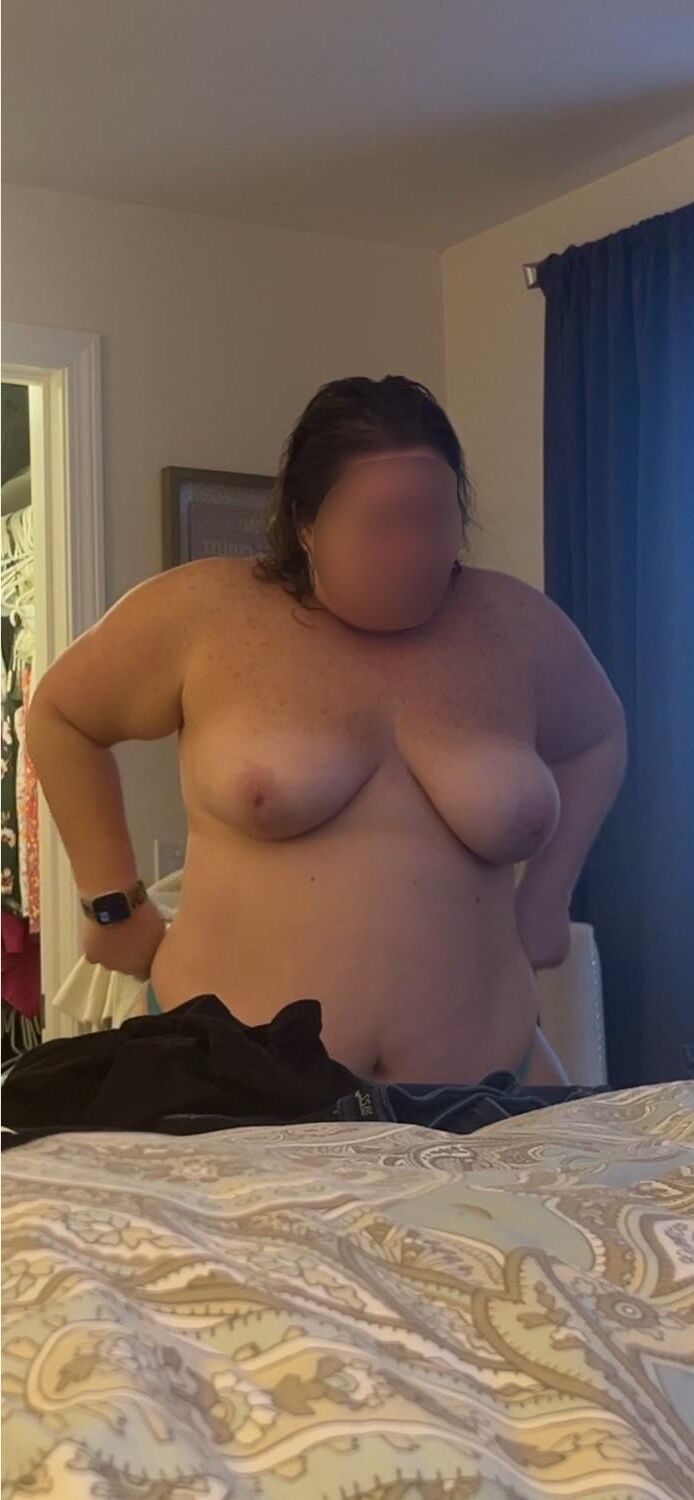 BBW Ehefrau Twin Nut Busters