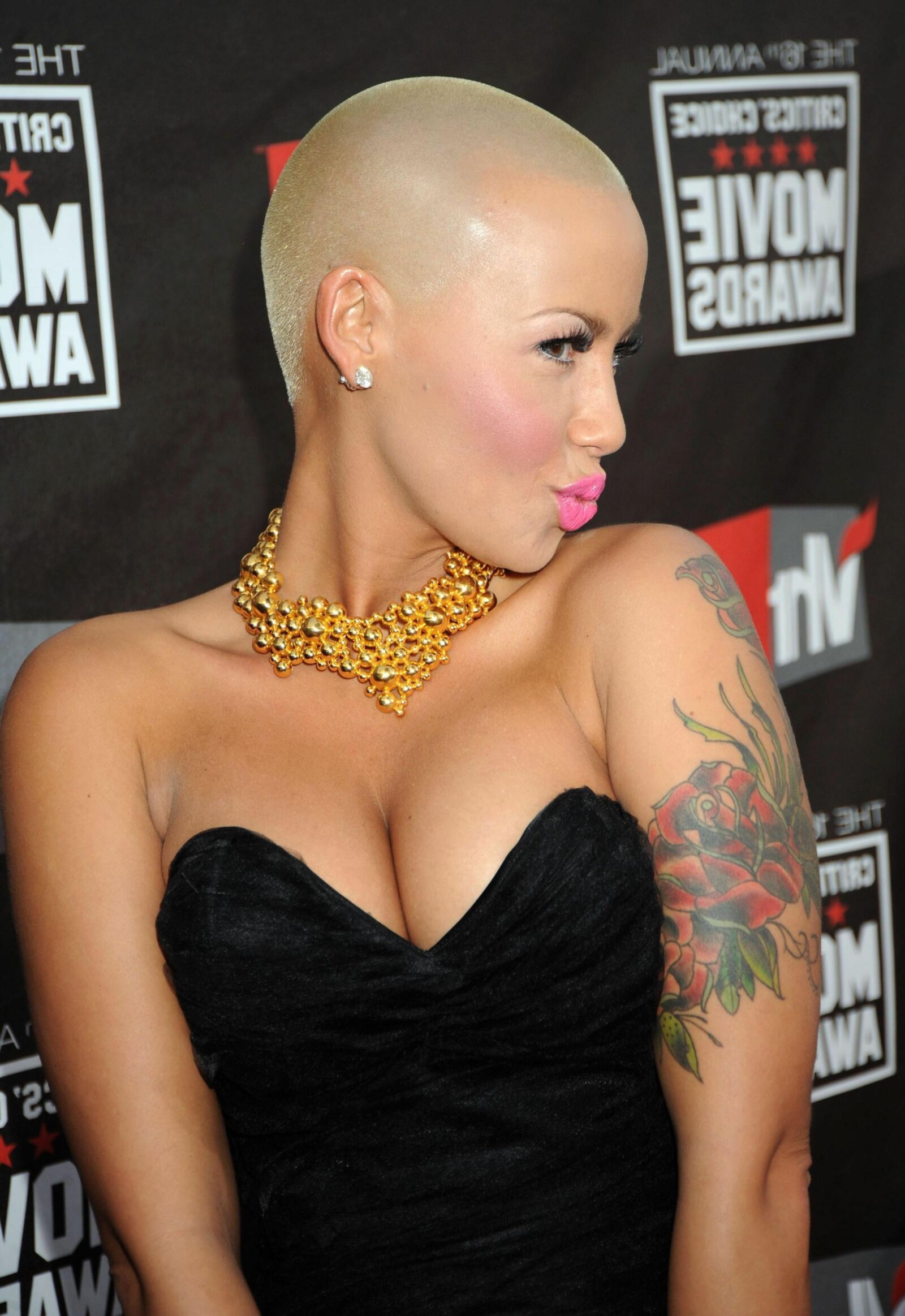 Amber Rose @ Th Hegal Critics Choice Awards