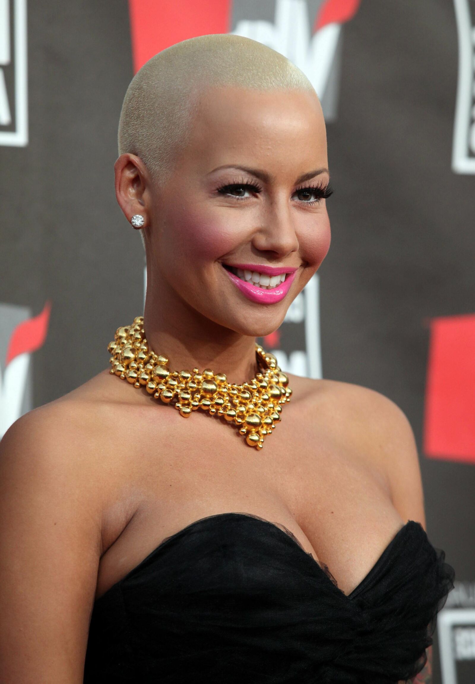 Amber Rose @ Th Hegal Critics Choice Awards