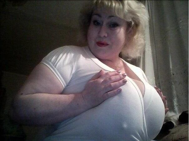 BBW Beauty Mature Blonde Oksana du Kazakhstan