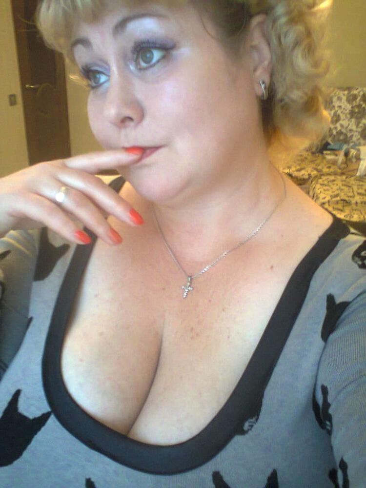 BBW Schönheit reife blonde Oksana aus Kasachstan