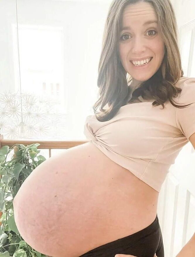 Yummy Preggo Amateurs 