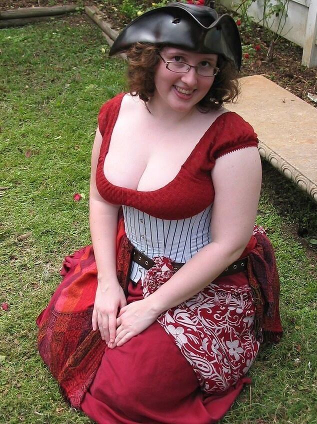 down blouse 