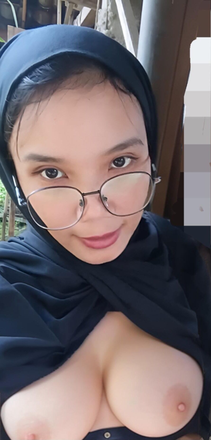 Puta de hijab