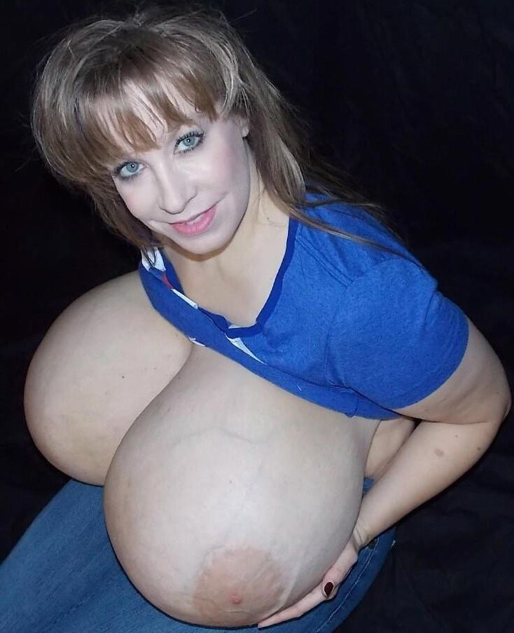 Chelsea Silikon Titts 