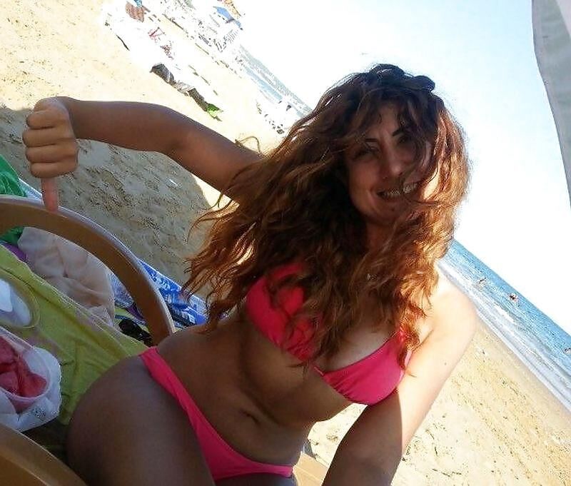 Turkish brunette teen rana bikini sexy feet foot ayak