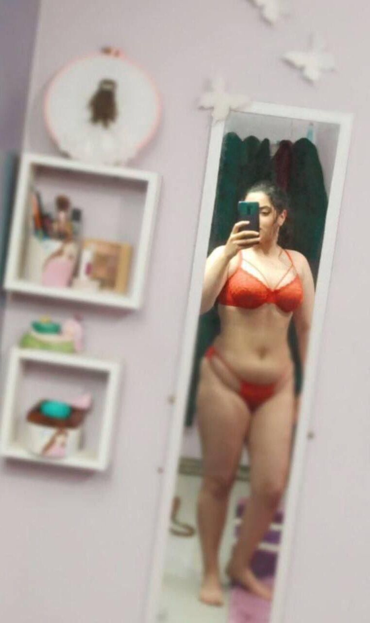 Esposa iraní desnuda